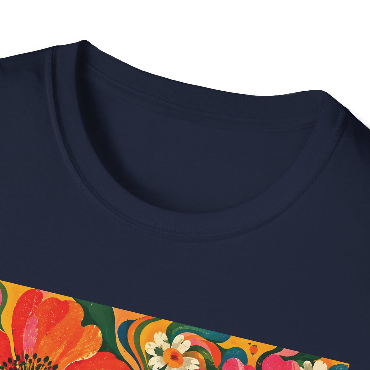 Unisex T-Shirt - Born to Bloom