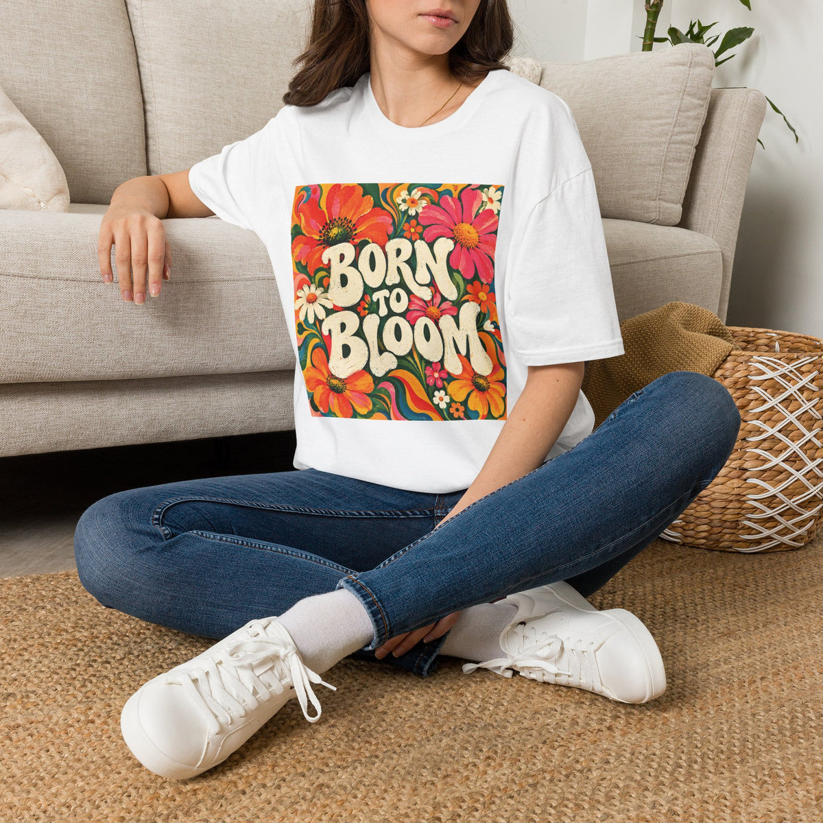 Unisex T-Shirt - Born to Bloom