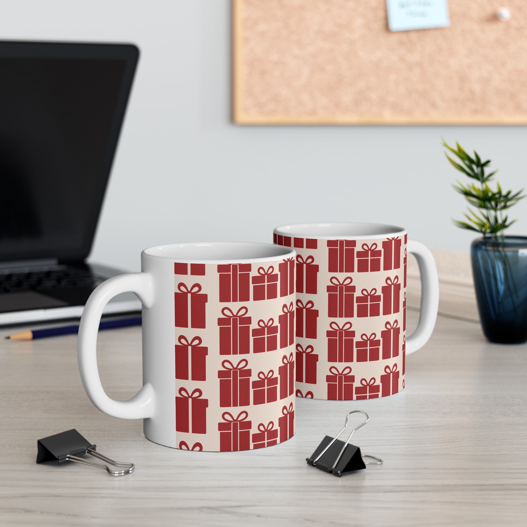 Ceramic Mug - Presents - Christmas